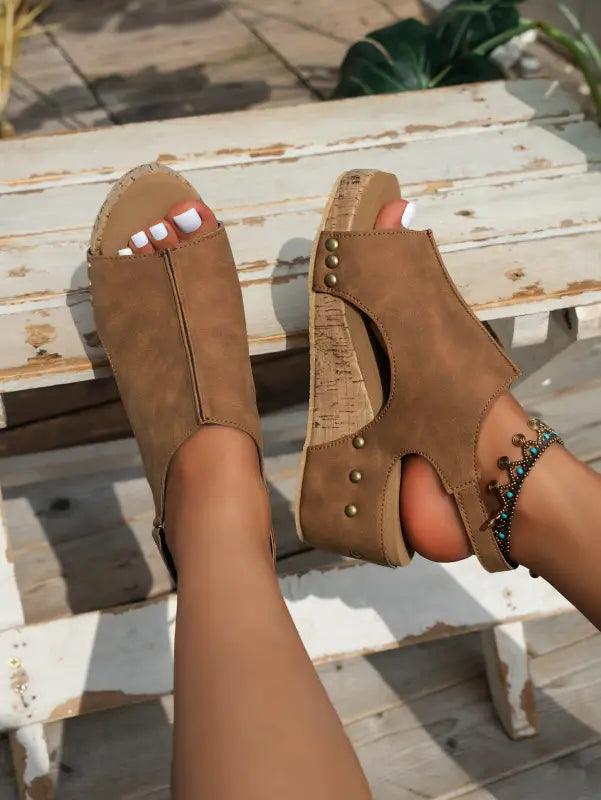 brown-vintage-leather-stitching-studded-wedge-sandals-350.jpg brown-vintage-leather-stitching-studded-wedge-sandals-350.jpg
