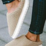 pale-khaki-two-tone-knitted-warm-homewear-slippers-558.jpg