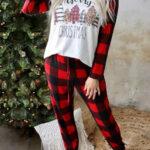 red-plaid-merry-christmas-graphic-loungewear-set-912.jpg