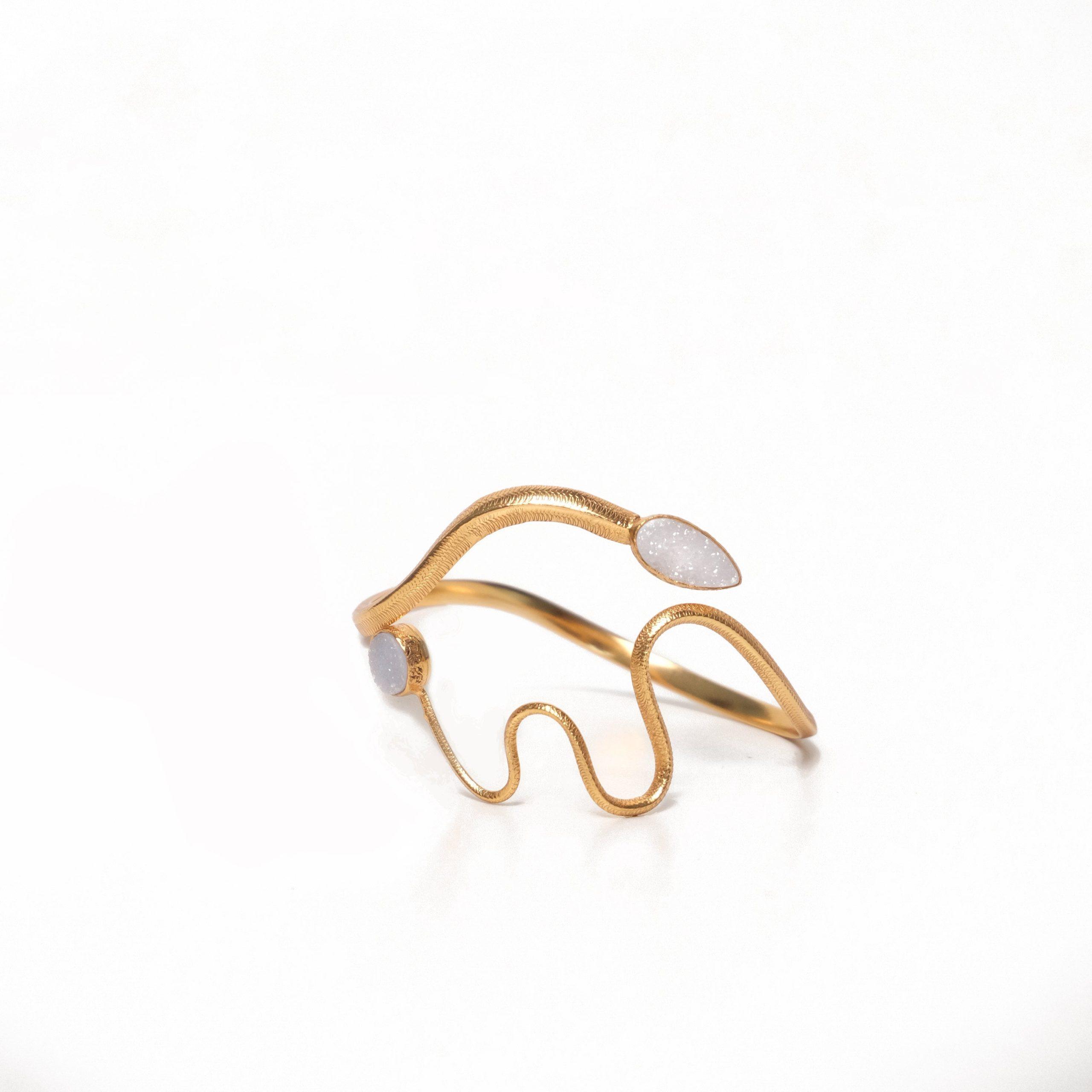 DHP111-TheDREAMERIAHandPiece-5-1.jpg DHP111-TheDREAMERIAHandPiece-5-1.jpg