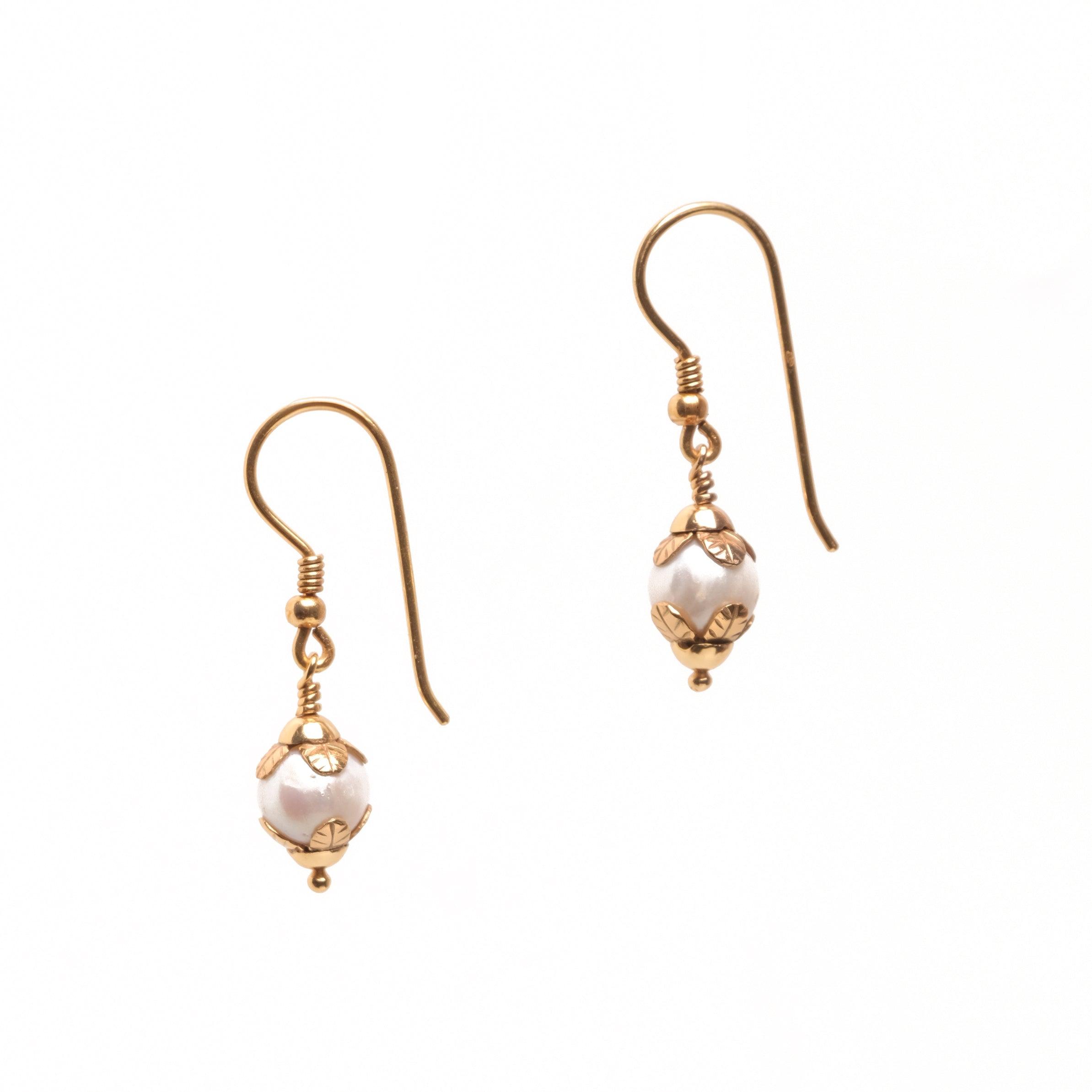 Fe112_-_ESTES_EARRINGS-2-1.jpg Fe112_-_ESTES_EARRINGS-2-1.jpg