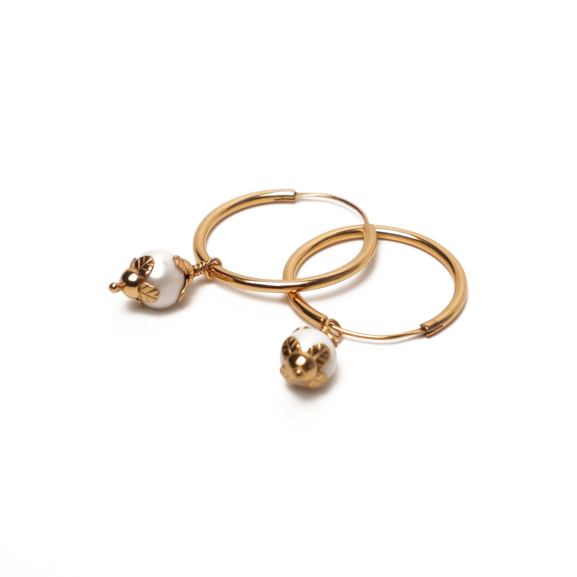 Fe113_-_PEROLA_EARRINGS-2-1.jpg Fe113_-_PEROLA_EARRINGS-2-1.jpg