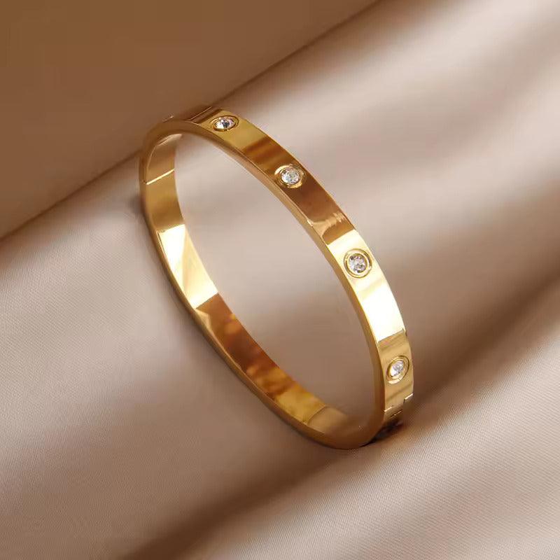 Sori_gold_bangle_bracelet-1.jpg Sori_gold_bangle_bracelet-1.jpg