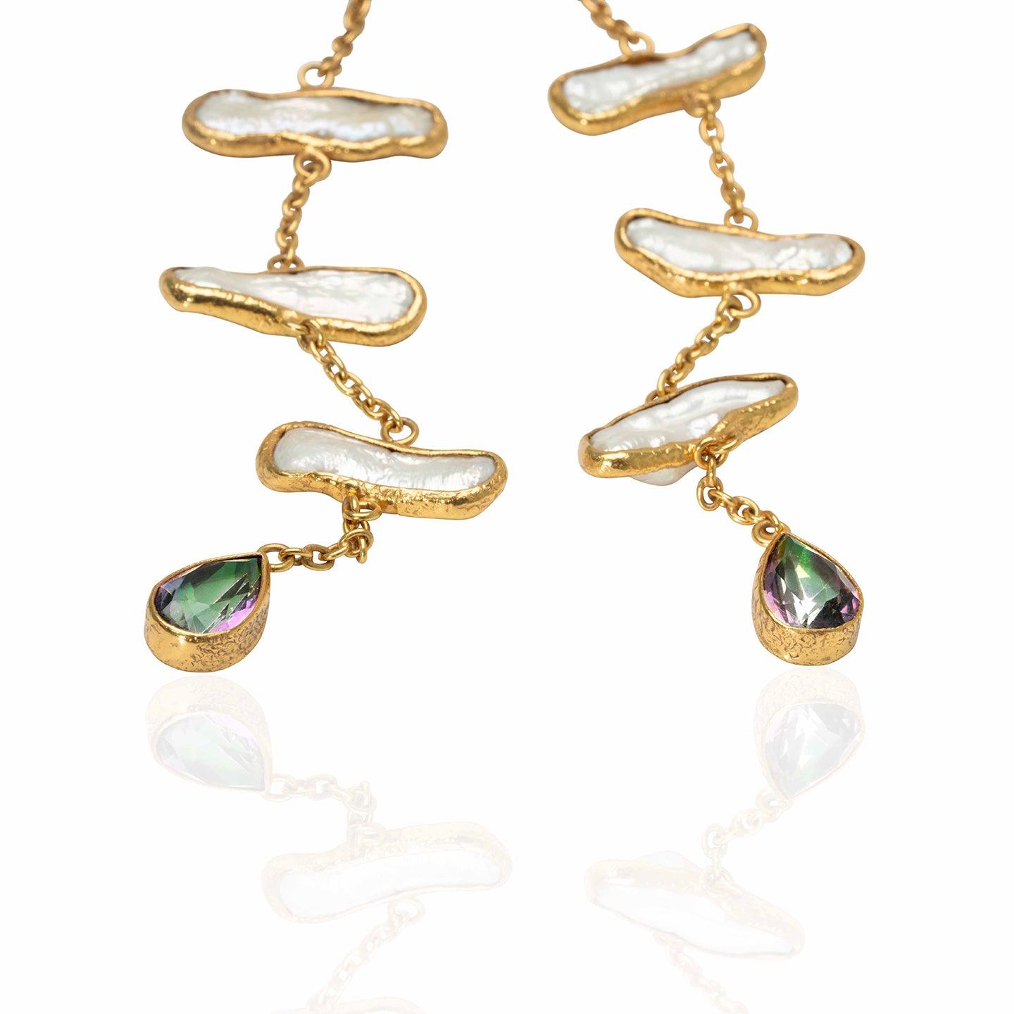 THE_RAJAH_EARRINGS_DE112_Gold_A2-1.jpg THE_RAJAH_EARRINGS_DE112_Gold_A2-1.jpg