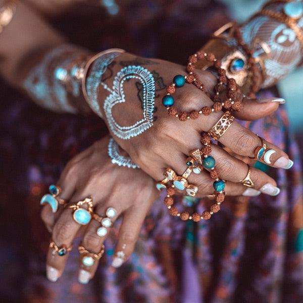 TheMAJESTICALMIDIRinga-1.jpg TheMAJESTICALMIDIRinga-1.jpg