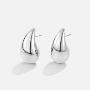 amara-teardrop-silver-earrings-332045_a284dd9d-5d62-4667-bbd3-219bcbe6b590.jpg