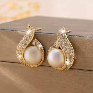 sori_pearl_stud_earring-2.jpg