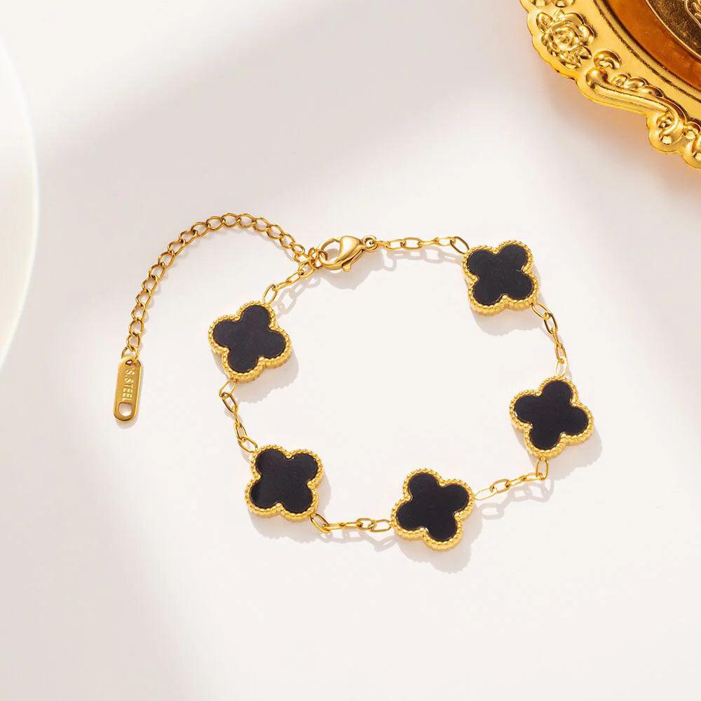 soristyle_gold_black_four_leaf_clover_bracelet_for_her-1.jpg soristyle_gold_black_four_leaf_clover_bracelet_for_her-1.jpg