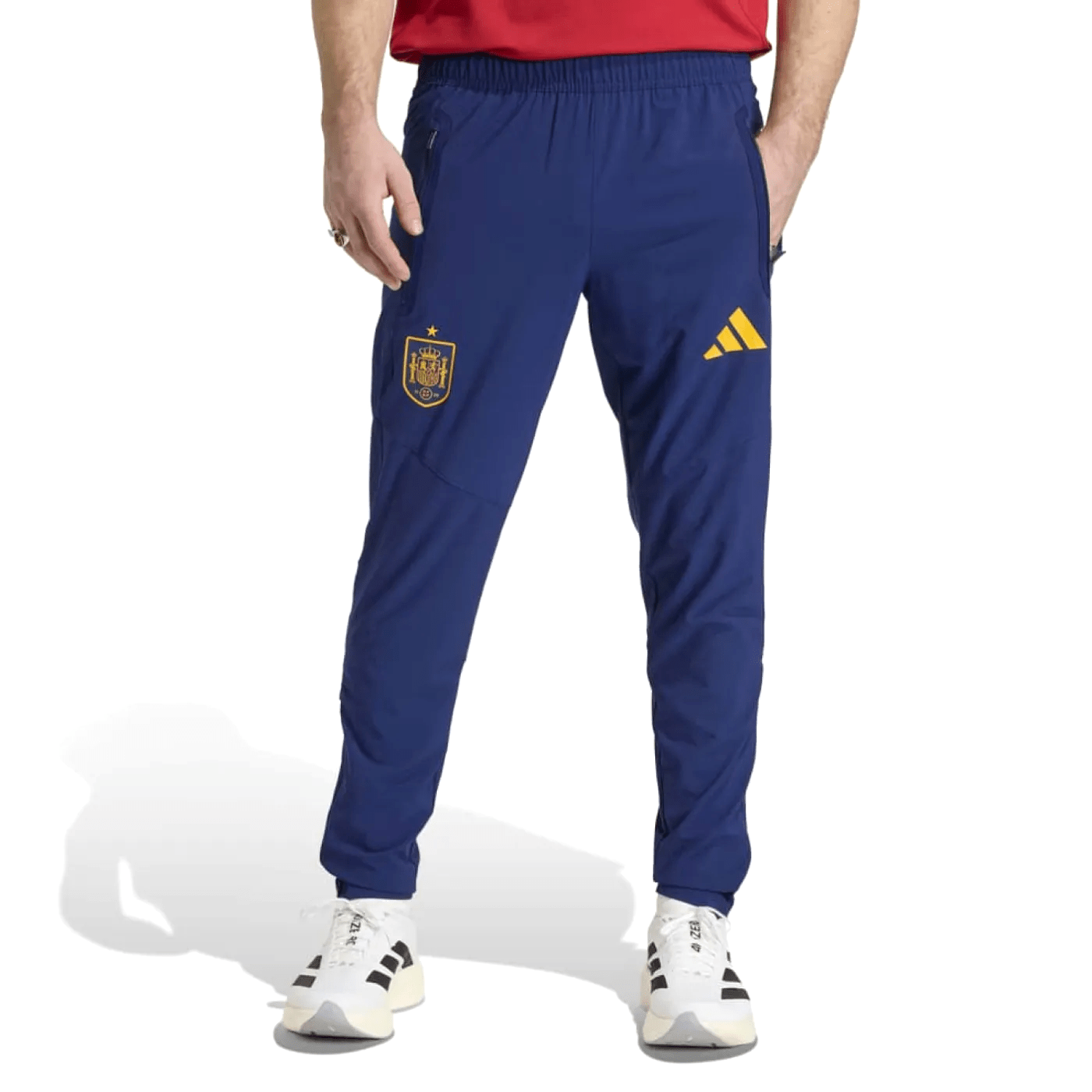 342062_adidas-spanje-tiro-travel-trainingsbroek-2026-2028-blauw-1.png 342062_adidas-spanje-tiro-travel-trainingsbroek-2026-2028-blauw-1.png