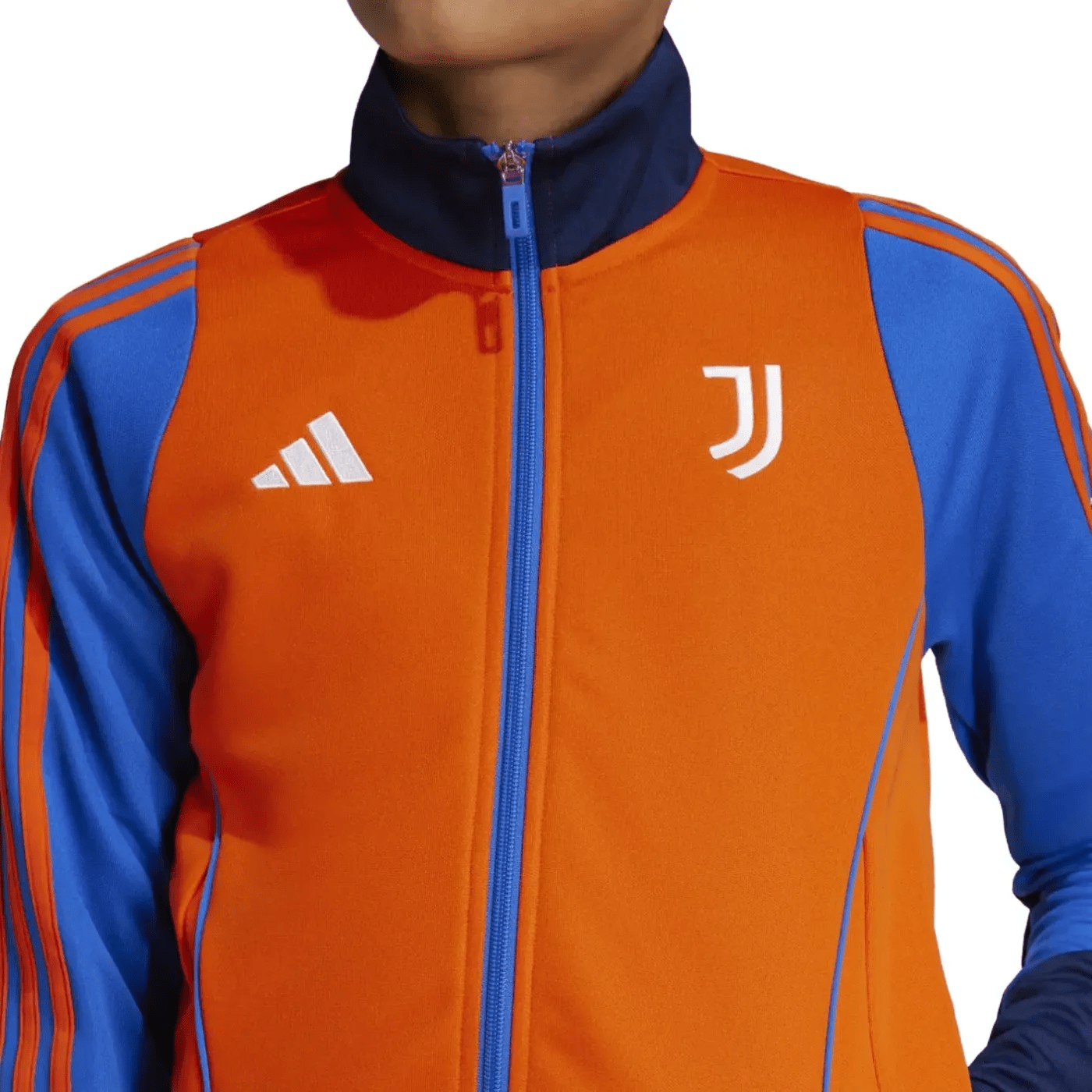 adidas-kids-juventus-tracksuit-2024-jacket-zipper-closeup-1.png adidas-kids-juventus-tracksuit-2024-jacket-zipper-closeup-1.png