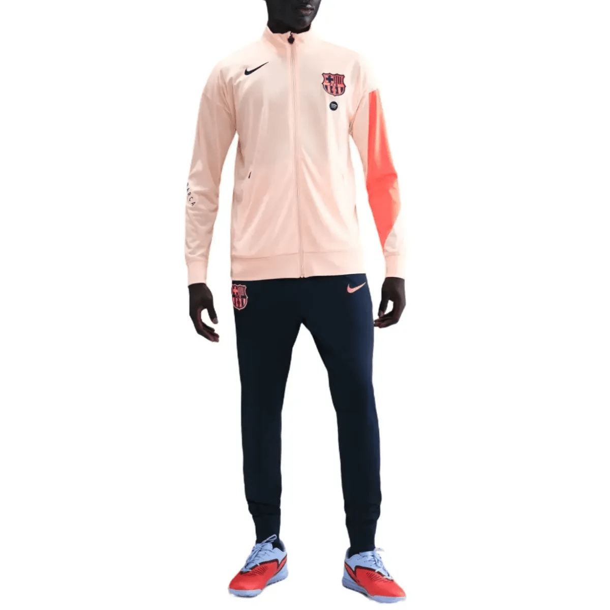 barcelona-champions-league-tracksuit-2025-full-outfit-front-1.png barcelona-champions-league-tracksuit-2025-full-outfit-front-1.png