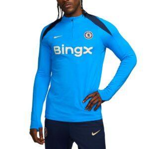 nike-chelsea-fc-2024-training-tracksuit-full-body-side-pose-2.jpg