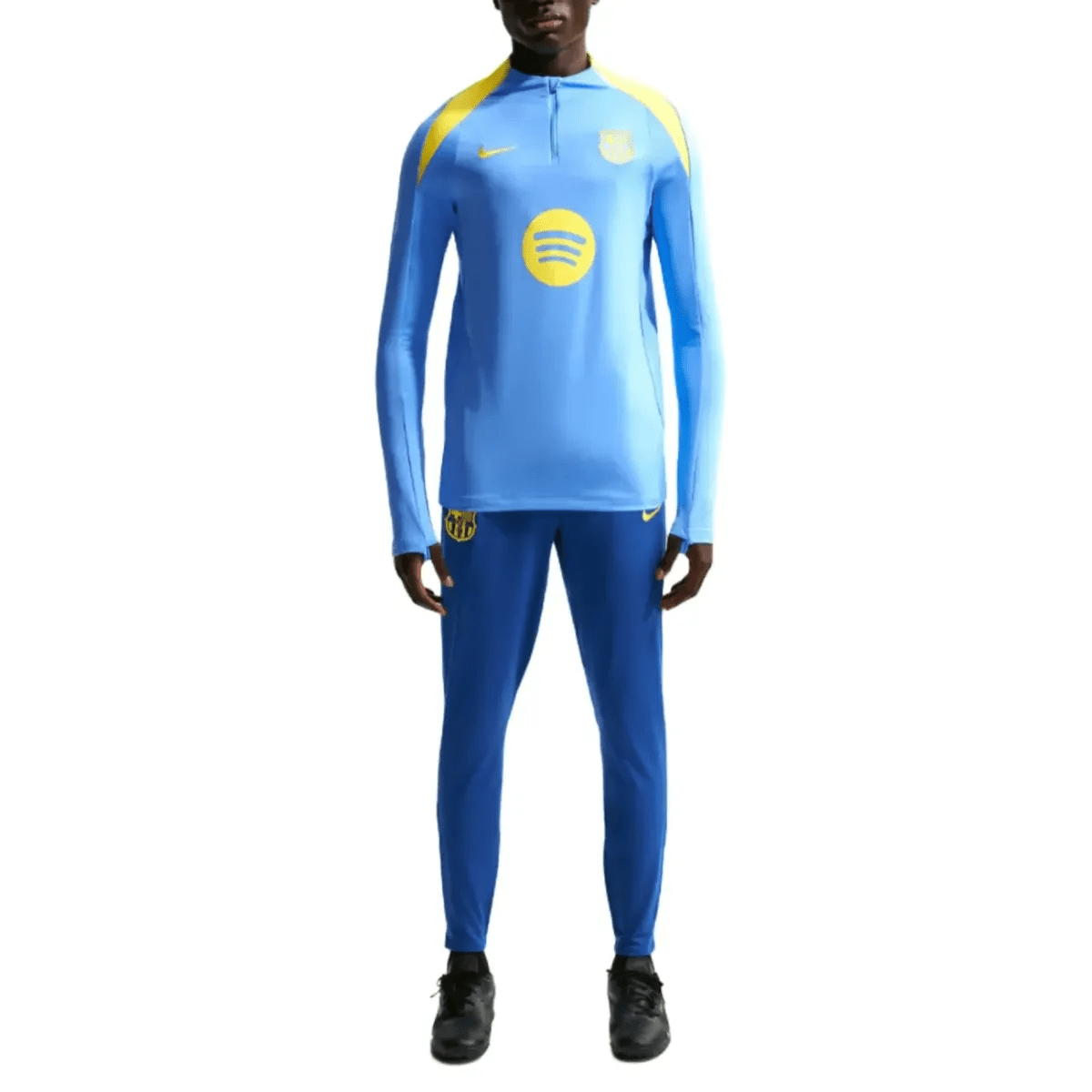 fc-barcelona-2026-light-blue-training-technical-soccer-sweat-tracksuit-set-official-suit-chandal-entrenamiento-azul-entreno-tuta-survetement-pak-trainingspak_5-1.png fc-barcelona-2026-light-blue-training-technical-soccer-sweat-tracksuit-set-official-suit-chandal-entrenamiento-azul-entreno-tuta-survetement-pak-trainingspak_5-1.png